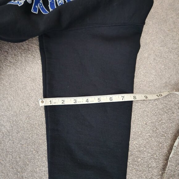 NAVY Sweater - Picture 11 of 11